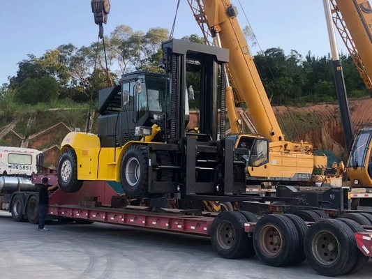 25 Ton Op zwaar werk berekende Vorkheftruck voor de Behandeling van 20ft Containers in Havenyard