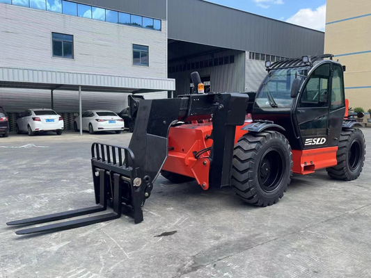 MINI 2,5 Ton Telescopic Forklift Truck With 6 M Lifting Height