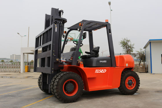 5000kgs diesel Vorkheftruck ISUZU Engine Hydraulic Transmission