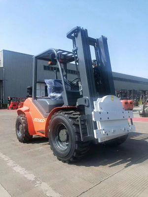3000mm 4 Oplossingen van de Vierwielige Aandrijvings3.5t 3500kgs 4X4 Vorkheftruck