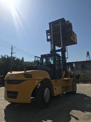Hoge Mast 30 Ton Diesel Forklift Truck For die Zware Containers stapelen