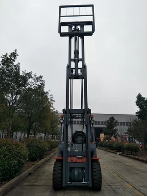 Hydraulische Transmissie 4800mm 3 Ton Diesel Forklift With 3 Stadium Volledige Vrije Mast